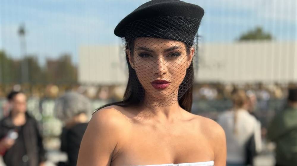 Κριστίν Παναγή: Επιλέγει τo fashion statement του YSL του 2022 που παραμένει επίκαιρο και ακαταμάχητα fresh